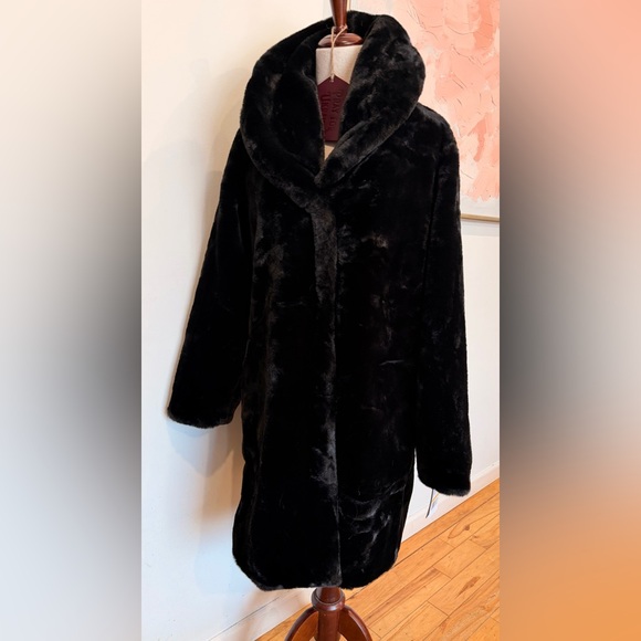 Gallery New York Black Faux Fur Black Jacket Medium - Picture 4 of 15